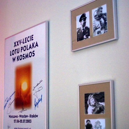 Hotel Kosmonauty Wroclaw-Airport Habitación foto