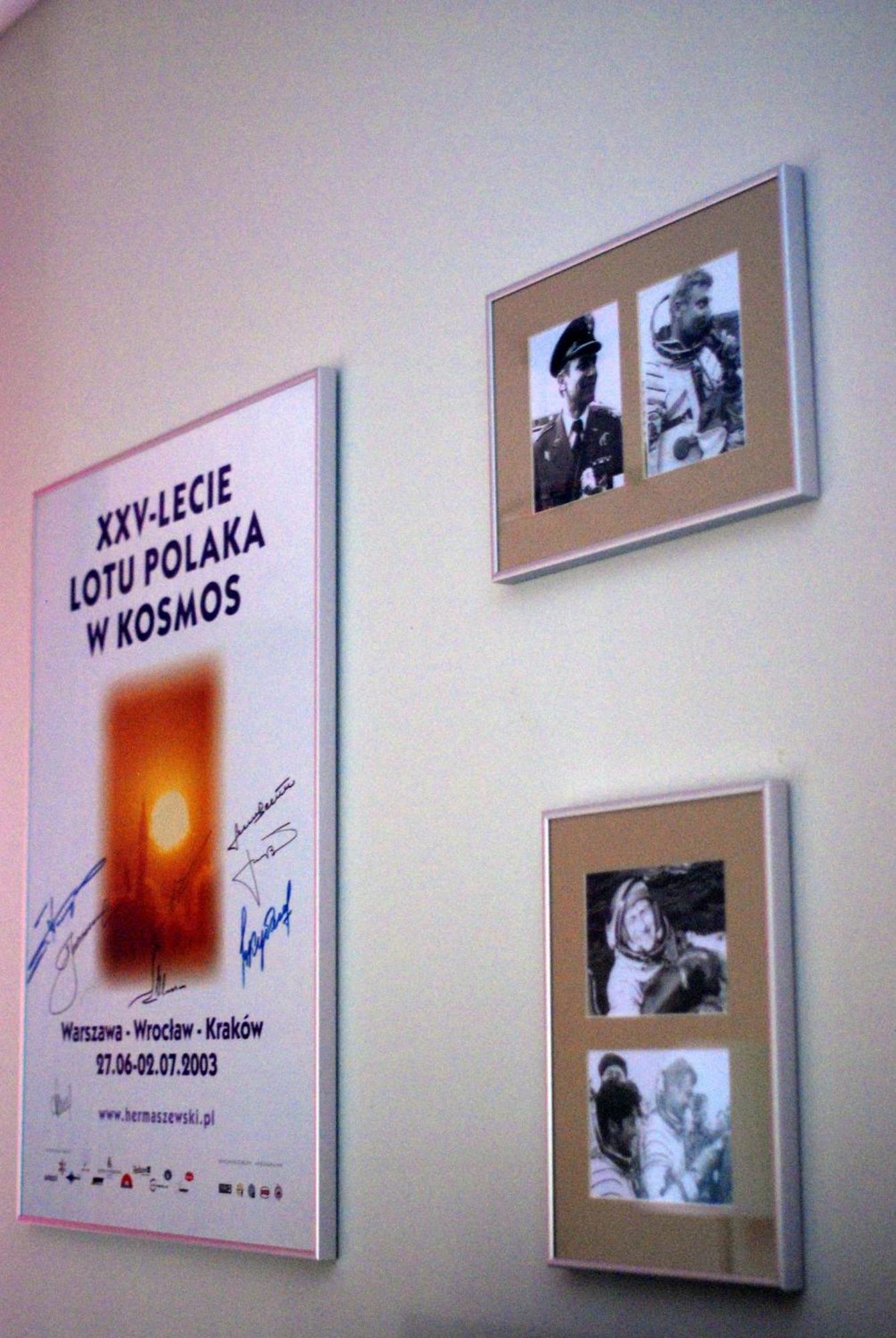 Hotel Kosmonauty Wroclaw-Airport Habitación foto